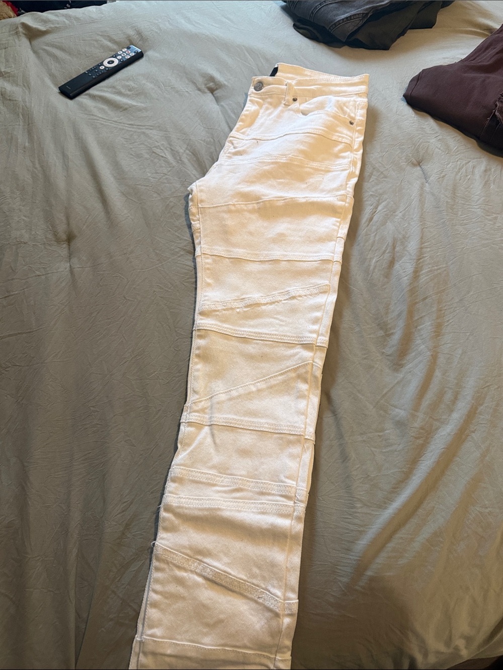 Forever 21 Off-White Skinny Jeans with Panel Stitching
